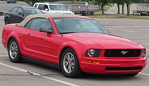 2005 Ford Mustang V6 Premium Convertible