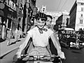 Audrey Hepburn and Gregory Peck on Vespa in Roman Holiday trailer
