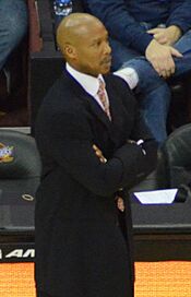 Byron Scott (cropped)