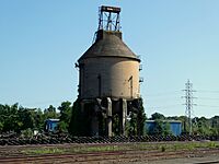 Coaling tower in Cedar Hill Yard, August 2022