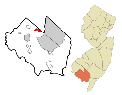 Map of Rosenhayn highlighted within Cumberland County. Right: Location of Cumberland County in New Jersey.