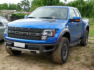 Ford F-150 Raptor SVT - blue front