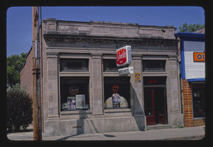 Gene's Bar, Emery, South Dakota LCCN2017709398