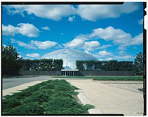 General Motors Technical Center, Warren, Michigan, 1945; 1946-56. Dome-00060v