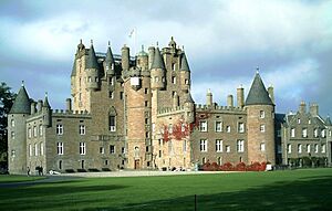 Glamis Castle 2004-04-08 (1)