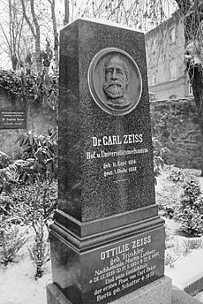 Grave of Carl Zeiss in Jena, Germany (7039027209)