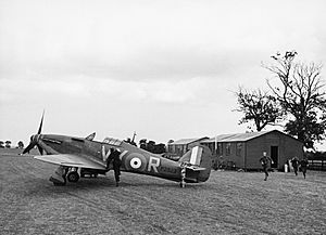 Hawker Hurricane at Castle Camps - RAF Fighter Command 1940 HU104483