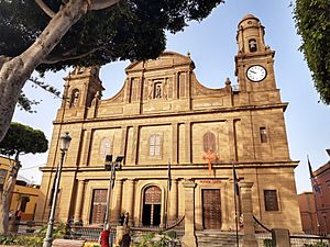 Iglesia de Santiago, Gáldar, Gran Canaria.jpg