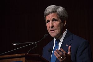 John Kerry 13879 006