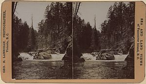 Koksilah River Falls, Vancouver Island, North Fall (HS85-10-12143)