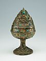 Lidded incense burner (xianglu) with geometric decoration and narrative scenes