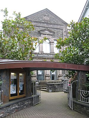 MOMA Cymru, Machynlleth - geograph.org.uk - 2714775