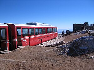 Manitou and Pike's Peak Railway 005