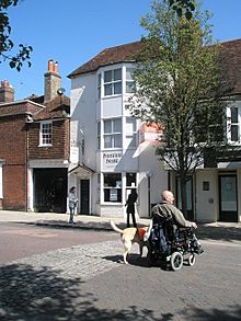 Offices of the Petersfield Herald in the High Street - geograph.org.uk - 835659