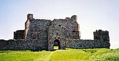 Piel Castle - gatehouse and keep.jpg