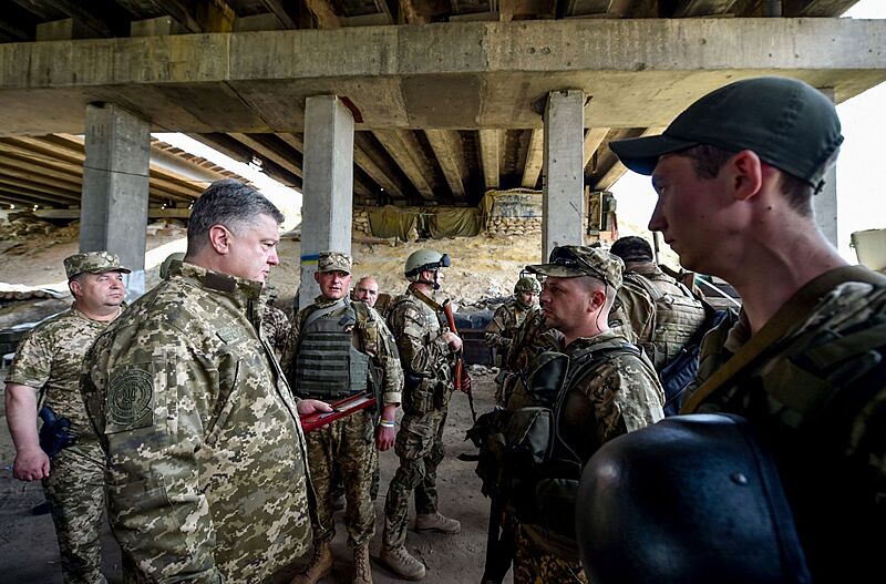 Poroshenko Donbass-4