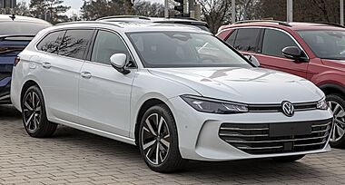 Volkswagen Passat Variant B9 1X7A1960.jpg