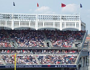 Yankee-stadium-frieze