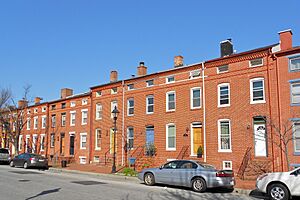 Barre Circle HD Bmore