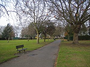 Chadwell Heath, St Chad's Park - geograph.org.uk - 625004