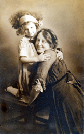 Ethel Myers & Daughter 5 year old Virginia