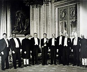 GVI Attlee and Prime Ministers of the Commonwealth London 1948 13 October.jpg