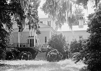 Harrietta Plantation, U.S. Routes 17 & 701, McClellanville vicinity (Charleston County, South Carolina).jpg