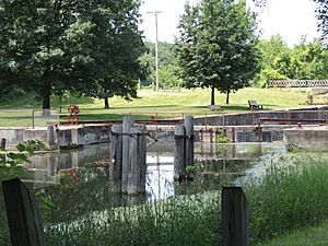 Hennepin Canal Lock 24 West