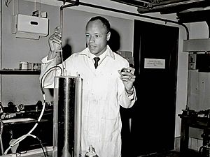 Meredith Gourdine in his laboratory