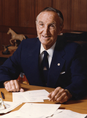 A seated portrait of Mansfield as U.S. Ambassador to Japan, in 1985.