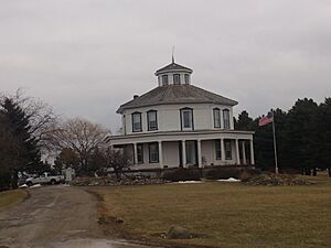 Randall Octagon House in Mayville, Michigan