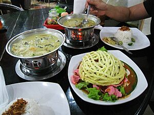 Soto Betawi and Asinan Betawi Sarinah