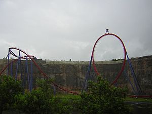 Superman Krypton Coaster vertical loop