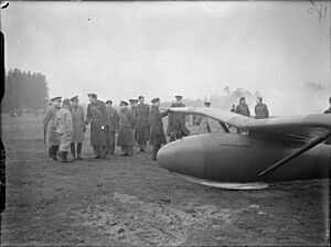 The British Army in the United Kingdom 1939-45 H6215