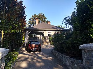 1241 Monterey Ave, Victoria, BC, Canada