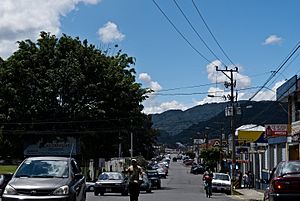 One of the main streets in downtown Desamparados