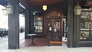 Duck House Chinese Restaurant (2020) - 4.jpg