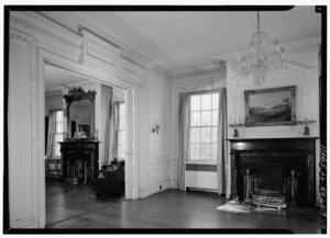 FIRST FLOOR, NORTHEAST ROOM, VIEW FROM THE SOUTH - David Crawford House, 189 Montgomery Street, Newburgh, Orange County, NY HABS NY,36-NEWB,19-10