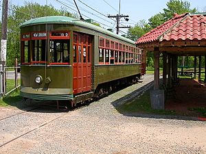 Former New Orleans Car 836 at the Connecticut Trolley Museum, May 2004.jpg