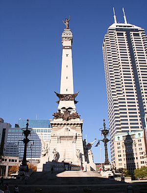 Indianapolis-indiana-soldiers-sailors-monument