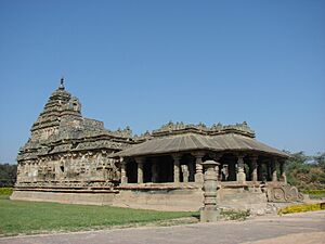 Jain temple at Lakkundi