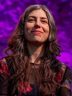 Julia Holter @ Getty Center 07 27 2024 (53885698262) (cropped).jpg