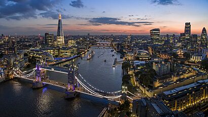 London Skyline (125508655)