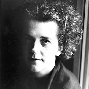 Olga Neuwirth (Komponistin) 2002.jpg