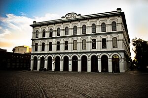 Pico house-los angeles-2010
