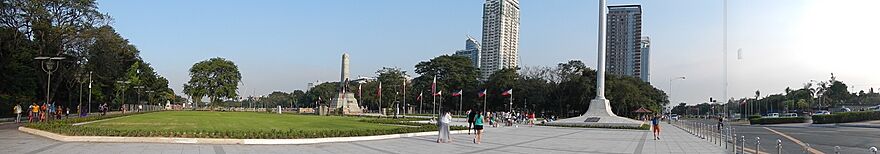 RizalParkjf8422 16