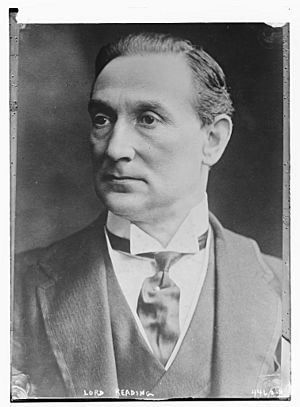 Rufus Isaacs, 1st Marquess of Reading in 1917.jpg