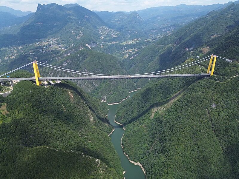 Sidu River Bridge