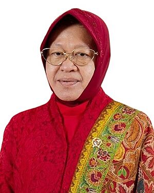 Tri Rismaharini, Menteri Sosial RI (2023).jpg