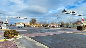 Visalia RR crossing